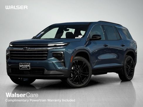 New 2026 Chevrolet Traverse LT w/ Driver Confidence Package AWD/4WD image 1