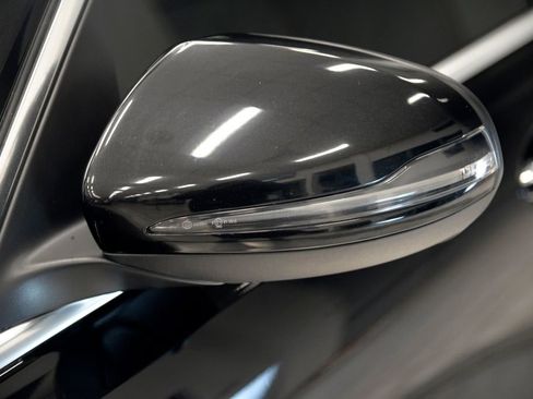 Used 2020 Mercedes-Benz GLB 250 4MATIC image 12