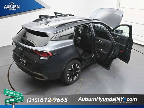 Used 2023 Kia Sportage X-Line AWD/4WD image 36