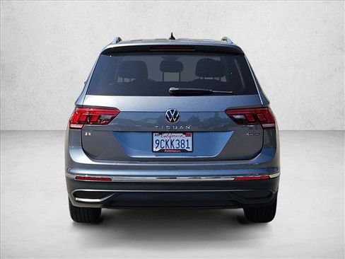 Used 2022 Volkswagen Tiguan SE AWD/4WD image 7