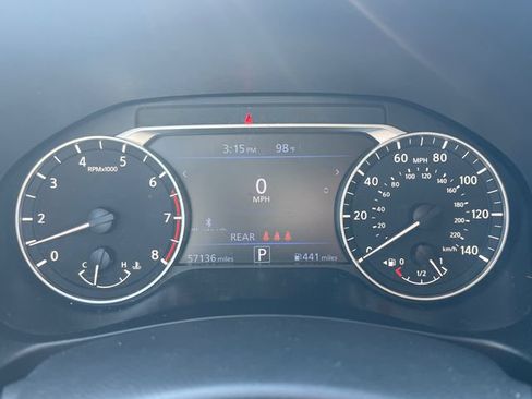 Used 2025 Nissan Altima 2.5 SV FWD image 22