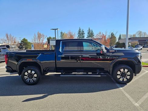 New 2026 GMC Sierra 2500 Denali w/ Denali Reserve Package AWD/4WD image 6