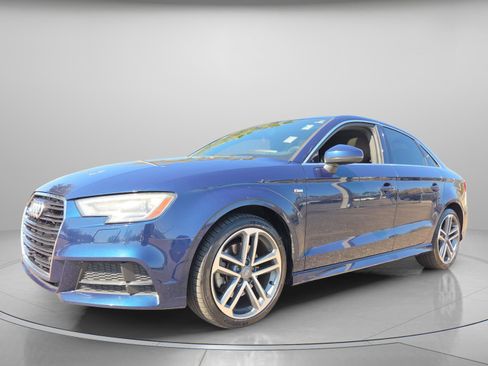 Used 2017 Audi A3 2.0T Premium Plus w/ Premium Plus Package image 2