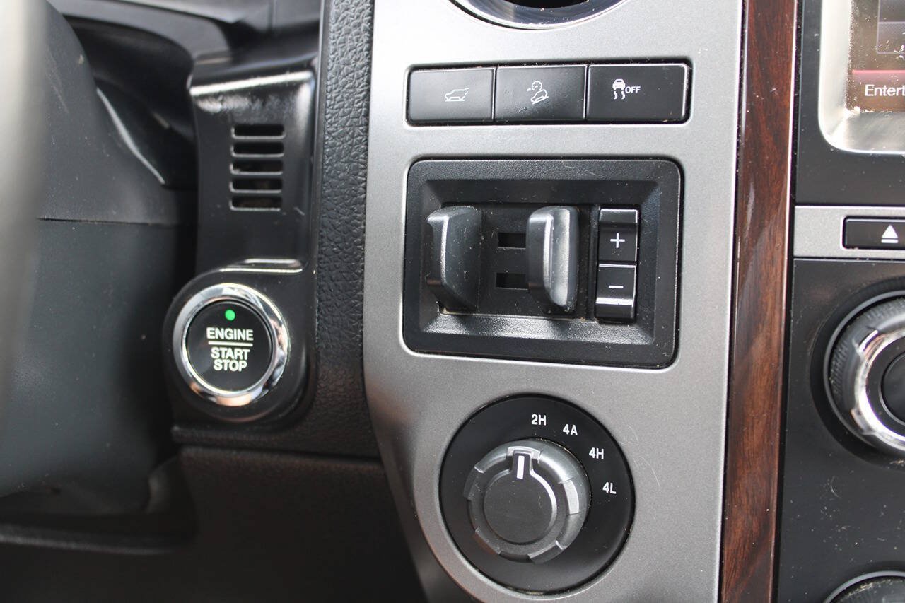 Used 2015 Ford Expedition EL Platinum AWD/4WD image 32