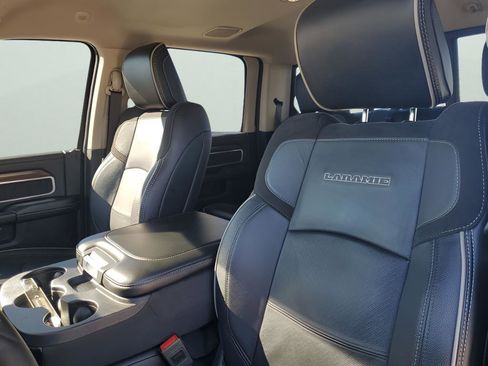 Used 2024 RAM 2500 Laramie w/ Safety Group image 30