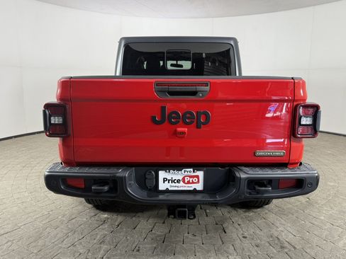 Used 2021 Jeep Gladiator Sport AWD/4WD image 7