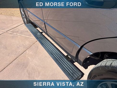 Used 2015 Lincoln Navigator 2WD image 19