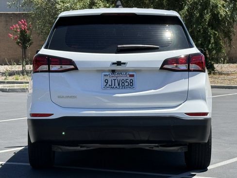 Used 2024 Chevrolet Equinox LS FWD image 11