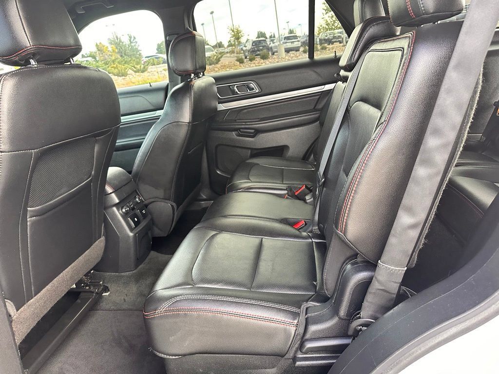 Used 2016 Ford Explorer Sport w/ Equipment Group 401A AWD/4WD image 27