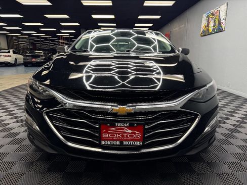 Used 2020 Chevrolet Malibu LS w/ LPO, Convenience Package 1 image 4