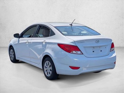 Used 2017 Hyundai Accent SE FWD image 8