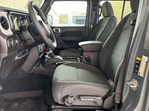 New 2026 Jeep Wrangler Unlimited Sport AWD/4WD image 11