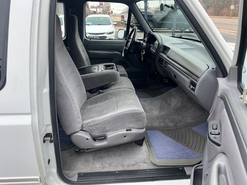 Used 1994 Ford F150 XL image 12