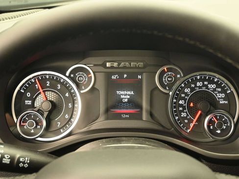 New 2026 RAM 1500 Big Horn w/ Night Edition AWD/4WD image 9