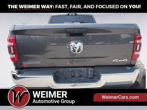 Used 2024 RAM 2500 Big Horn w/ Towing Technology Group AWD/4WD image 4