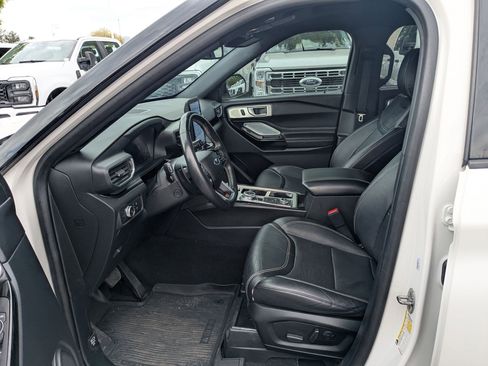Used 2021 Ford Explorer ST w/ Equipment Group 401A AWD/4WD image 26