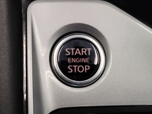 Certified 2025 Nissan Altima 2.5 SR FWD image 32