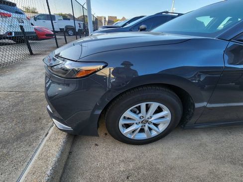 Used 2026 Toyota Camry LE FWD image 7