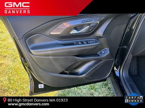 Used 2022 GMC Terrain SLT image 10