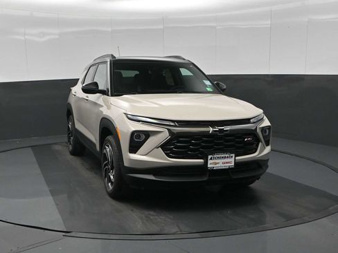 New 2026 Chevrolet TrailBlazer RS w/ Convenience Package image 3