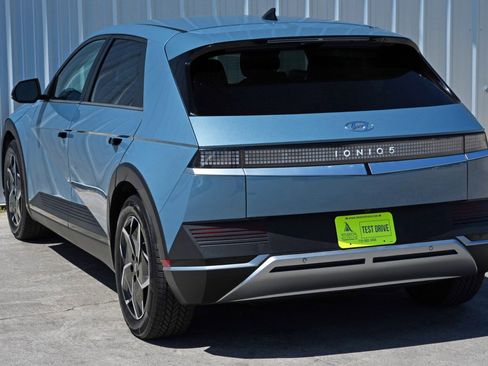 Used 2022 Hyundai Ioniq 5 SEL image 49