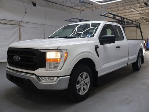 Used 2021 Ford F150 XL w/ Equipment Group 101A High RWD image 3