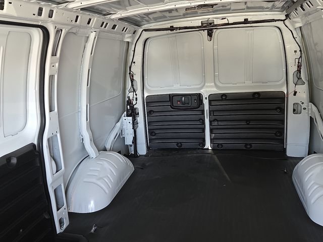New 2025 Chevrolet Express 2500 w/ Driver Convenience Package RWD image 9