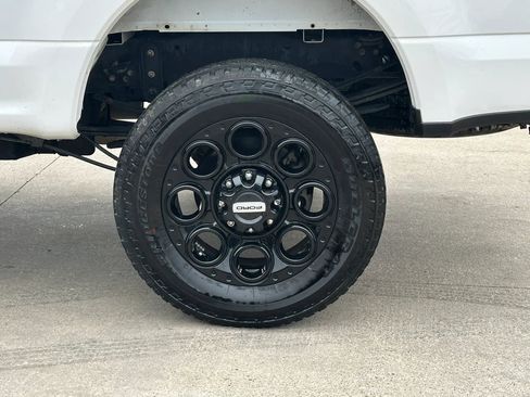 Used 2019 Ford F250 XL w/ Power Equipment Group AWD/4WD image 14