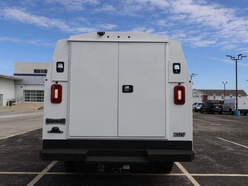 New 2025 GMC Savana 3500 w/ Power Convenience Package image 6