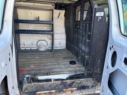 Used 2011 Ford E-250 and Econoline 250 w/ Commercial Cargo Van Pkg image 17