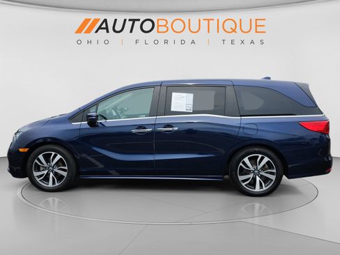 Used 2023 Honda Odyssey Touring image 2