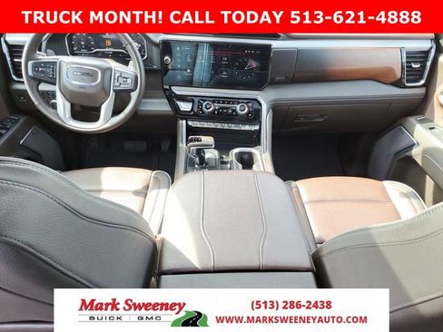 Used 2025 GMC Sierra 1500 Denali w/ Denali Reserve Package AWD/4WD image 5