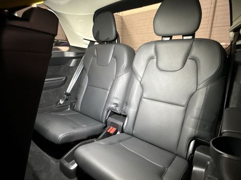 Certified 2023 Volvo XC90 B5 Plus w/ Protection Package Premier AWD/4WD image 34