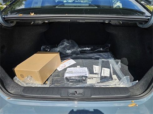 New 2025 Nissan Sentra SR image 19