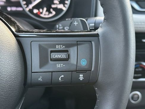 Certified 2023 Nissan Rogue SV w/ SV Premium Package image 39