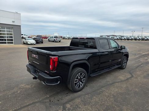 Used 2021 GMC Sierra 1500 AT4 w/ AT4 Preferred Package AWD/4WD image 7