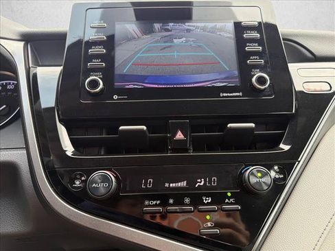 Used 2023 Toyota Camry SE FWD image 20