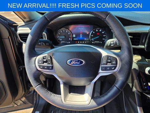 Used 2023 Ford Explorer Limited w/ Equipment Group 301A image 13