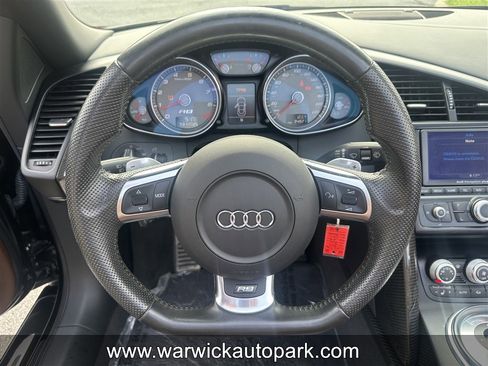 Used 2011 Audi R8 V8 image 5