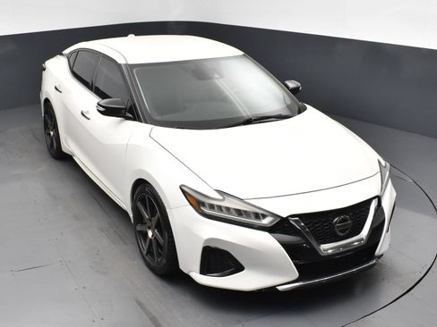 Used 2020 Nissan Maxima 3.5 SV w/ Floor Mat Group FWD image 18