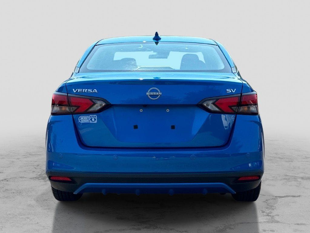 Certified 2024 Nissan Versa SV FWD image 6