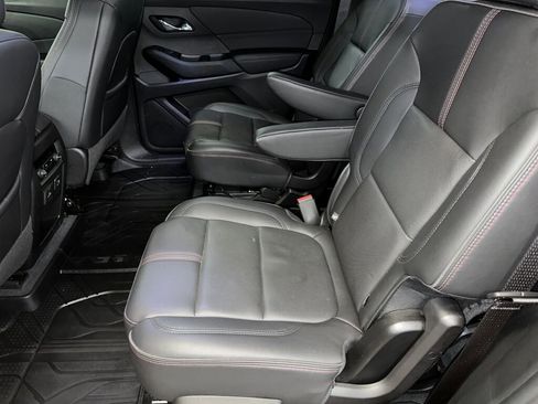 Certified 2022 Chevrolet Traverse RS w/ LPO, Floor Liner Package image 21