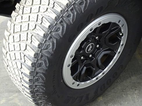 Used 2021 Ford Bronco 4-Door w/ Sasquatch Package AWD/4WD image 39