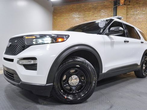 Used 2021 Ford Explorer 4WD Police Interceptor w/ Ready For The Road Package image 1
