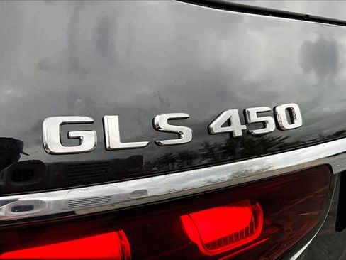 New 2026 Mercedes-Benz GLS 450 4MATIC image 7