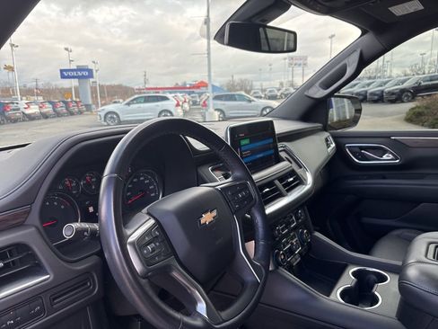 Used 2021 Chevrolet Tahoe LT w/ Rear Media and Nav Package image 17