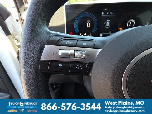 Used 2025 Hyundai Tucson SEL FWD image 18