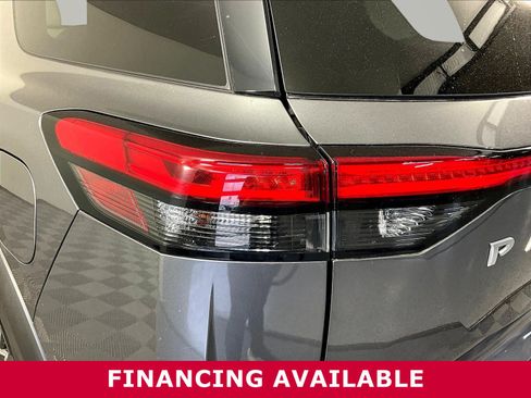 Used 2022 Nissan Pathfinder SV w/ Cargo Package AWD/4WD image 23