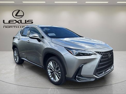 Used 2025 Lexus NX 350 AWD w/ Accessory Package (2T) image 4