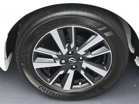 New 2025 Nissan Versa SV w/ Trunk Package image 5